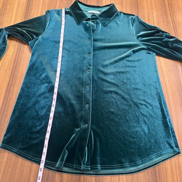 Soft Surroundings Emerald Green Velvet Button Up Top, Holiday, Christmas, Large - Picture 8 of 9